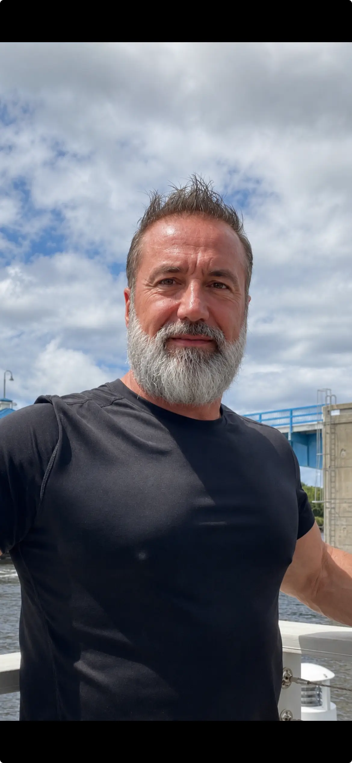 Al, founder and lead painter